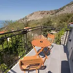 Stone House Marinko - Free Parking