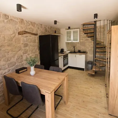 Stone House Marinko - Free Parking