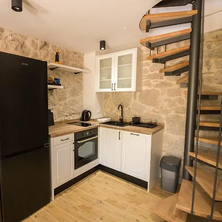 Stone House Marinko - Free Parking