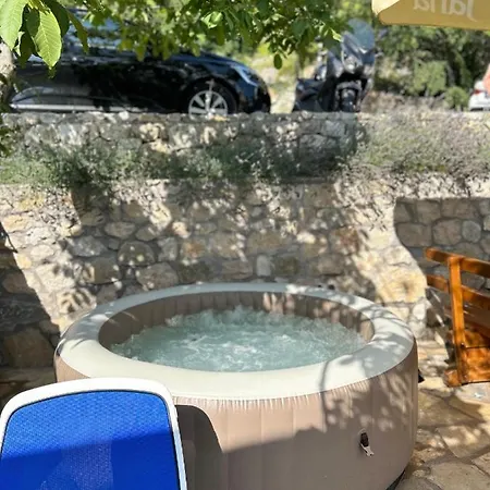 Dom wakacyjny Stone House Marinko - Free Parking Tučepi
