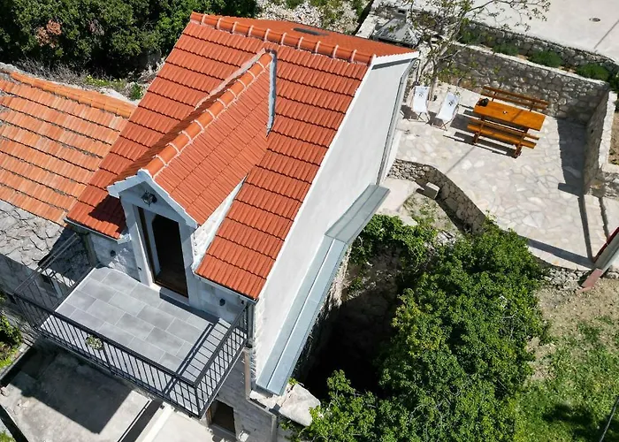 Stone House Marinko - Free Parking بيت للعطل *