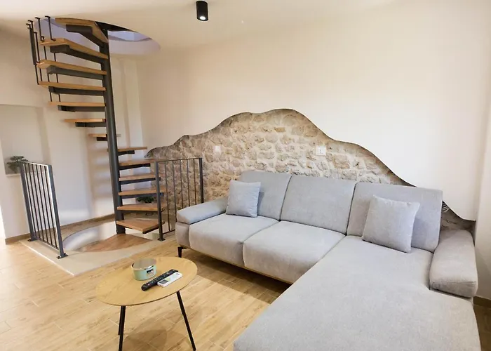 Stone House Marinko - Free Parking بيت للعطل Tučepi